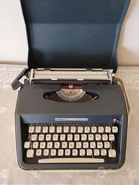 macchina da scrivere portatile 