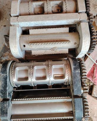4 STAMPI PER RAVIOLATRICE RS160