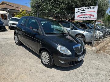 Lancia Ypsilon 1.2 Argento 80 cavalli benzina