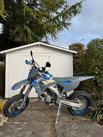 TM smr 125 2025 2t