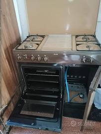 Cucina Indesit – 4 fuochi + forno elettrico