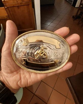 fibbia per cintura in stile western
