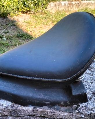 Sellino a molle e sella pass Honda black widow 750