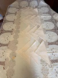 tovaglia di lino colore tè 