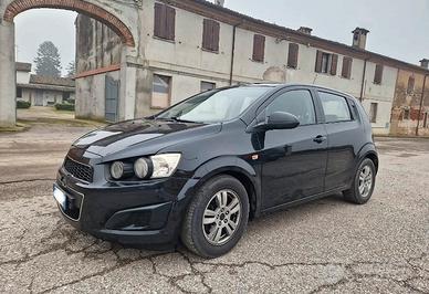 Chevrolet aveo 1.3 75 cv 5pt t300 2011