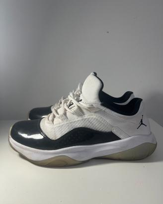 Air Jordan 11 CMFT low