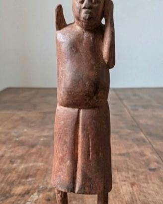 scultura etnica africana intagliata a mano 