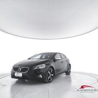 VOLVO V40 D2 R-design Kinetic - PER OPERATORI DE
