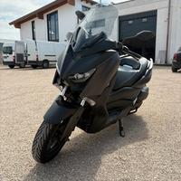 Yamaha Xmax 300