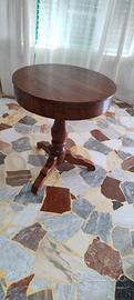 Tavolino rotondo antico