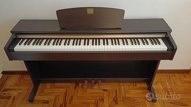 pianoforte digitale YAMAHA CLAVINOVA CLP 320