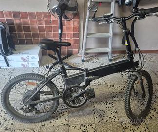 bici elettrica pieghevole 20'' Oxylane tilt 500e