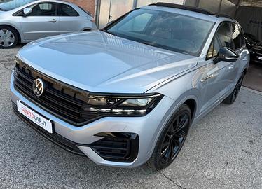 Volkswagen Touareg 3.0 V6 TDI SCR Atmosphere R-LIN