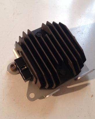 regolatore corrente yamaha fz6