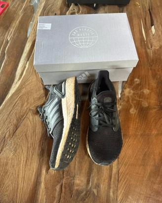 scarpe da ginnastica