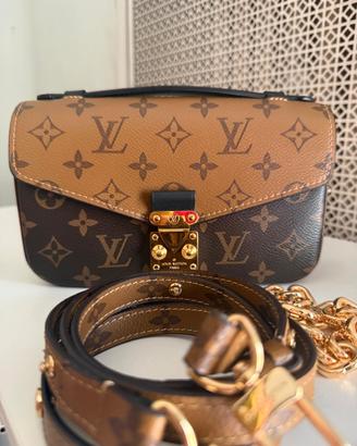 Borsa LV