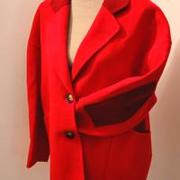 Giacca Invernale Rossa con Bottoni, Modello Oversi