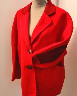 Giacca Invernale Rossa con Bottoni, Modello Oversi