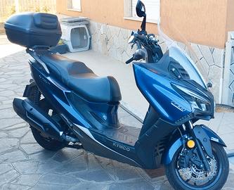 Scooter X Town City Kymco 300 i