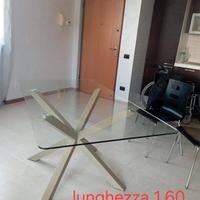 tavolo in vetro salotto