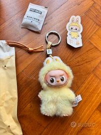 POP MART Labubu Pin for Love F “Future” ORIGINALE