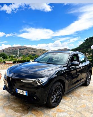Alfa Romeo Stelvio Q4 2.2 210cv super