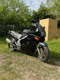 Honda vfr 800 fi