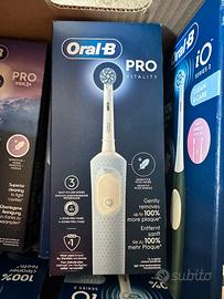 Oral-B Spazzolino Elettrico Vitality Pro