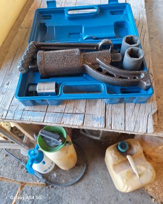 moltiplicatore di forza x smontare ruote 
