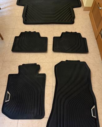 Set tappeti gomma + Vasca baule Originali BMW