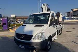 Mercedes sprinter 2.2 piattaforma oil e stell 18 m