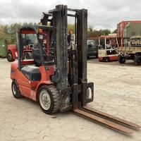 Carrello Elevatore Muletto diesel 767 ORE