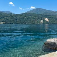 Casetta con roulotte in campeggio