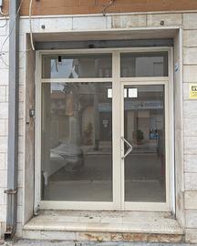 Rione Casale Locale Commerciale