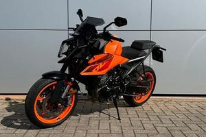 KTM 990 Duke
