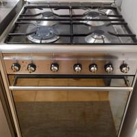 ✅ Cucina a gas 4 fuochi + forno elettrico