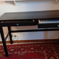 scrivania nera hemnes ikea