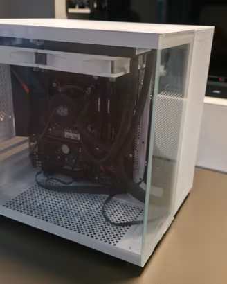 PC completo e schermo 2k