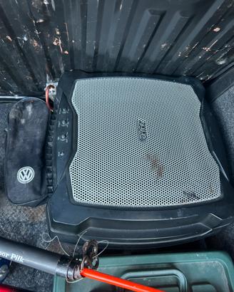 Subwoofer  amplificato infinity