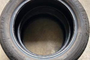 2 gomme pneumatici estivi 205 55 17