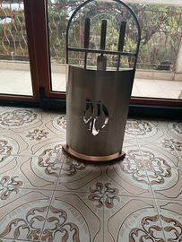 set di attrezzi per camino