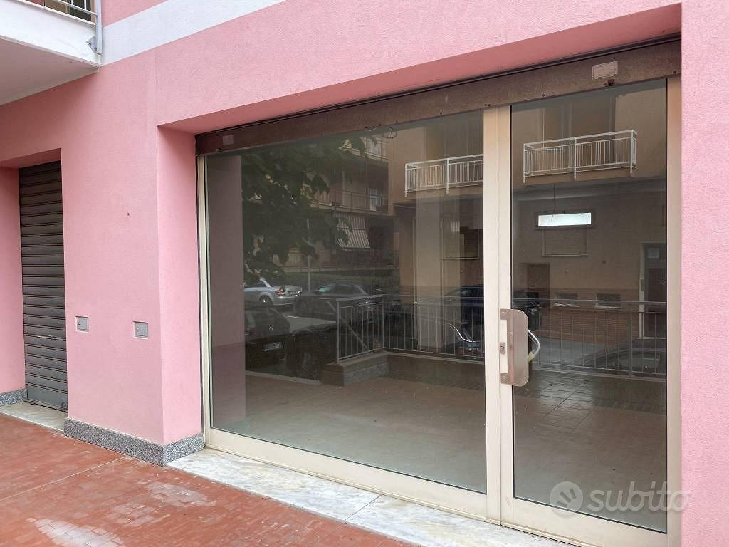 Immobile di 103 m² con 1 locale a Spotorno - Vista 2