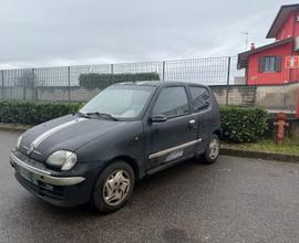 Fiat 600 1.1 benzina neopatentati,