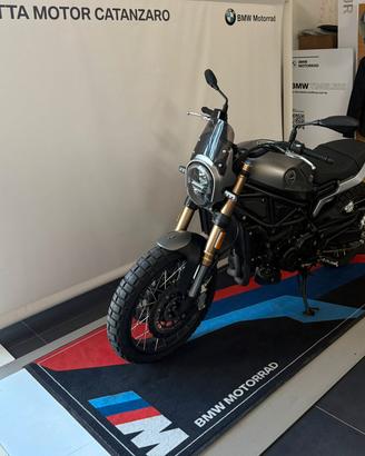 Benelli Leoncino 800-2023