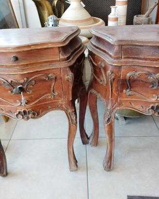 coppia comodini stile barocco