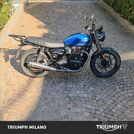 TRIUMPH Street Twin 900
