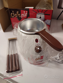 Cioccolatiera nuova con accessori