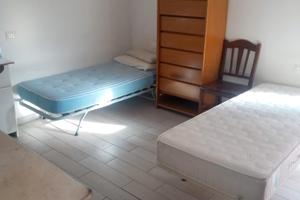 Posto letto in camera doppia a Limbiate