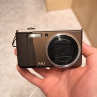 Fotocamera Ricoh R10
