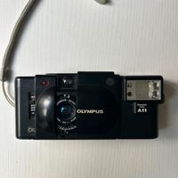 Olympus XA4 + flash A11 - fotografia analogica